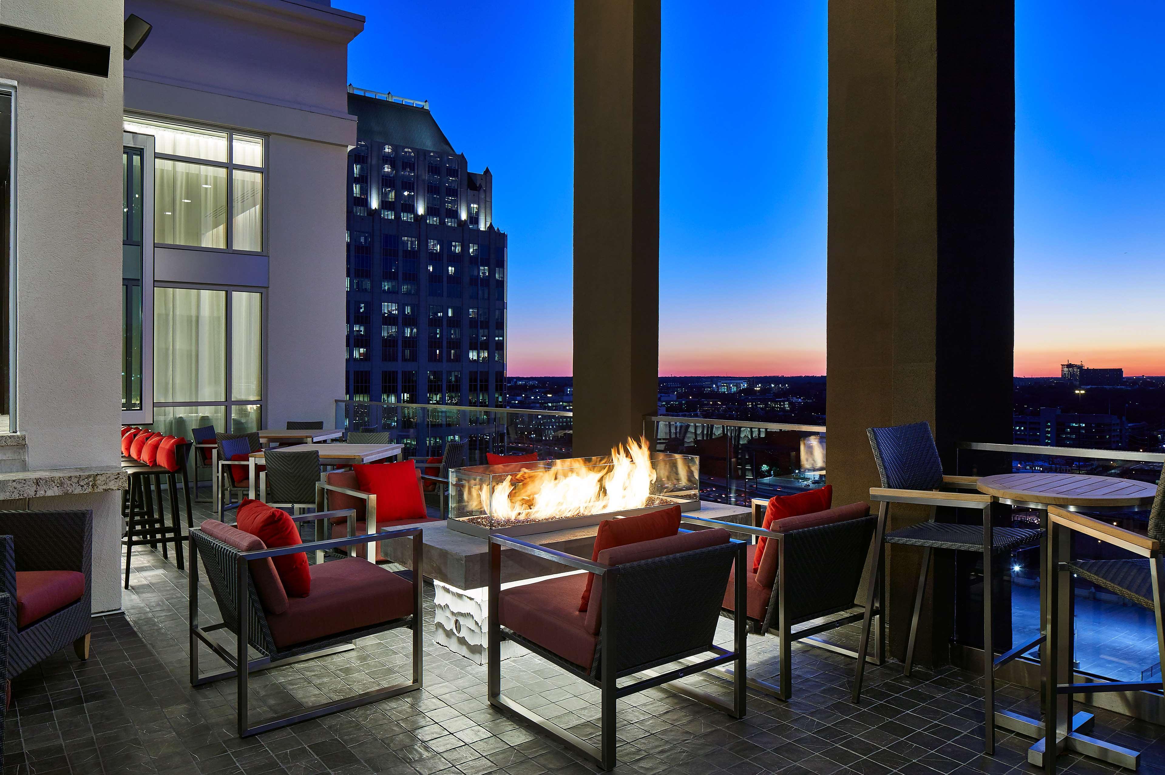Hampton Inn & Suites Atlanta-Midtown, Ga Exterior photo